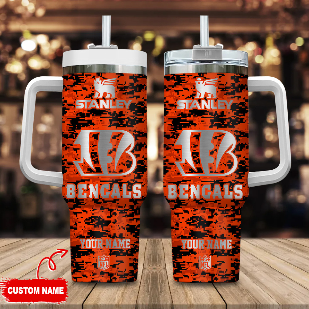 Cincinnati Bengals NFL Camouflage Silver Logo Custom Stanley Quencher 40oz Stainless Steel Tumbler With Handle