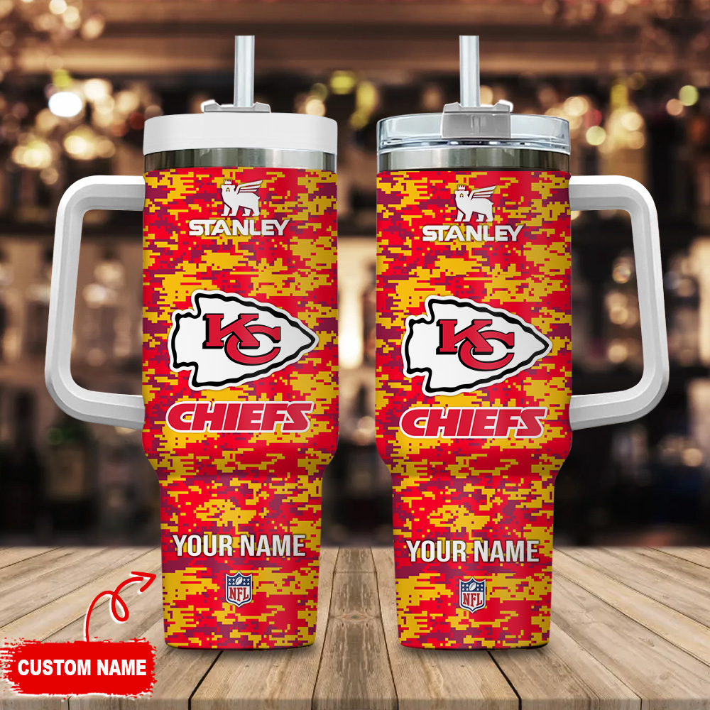 Kansas City Chiefs NFL Camouflage Custom Stanley Quencher 40oz Stainless Steel Tumbler With Handle