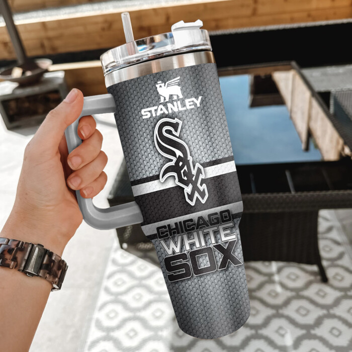 MLB Chicago White Sox Custom Stanley Quencher 40oz Stainless Steel Tumbler With Handle