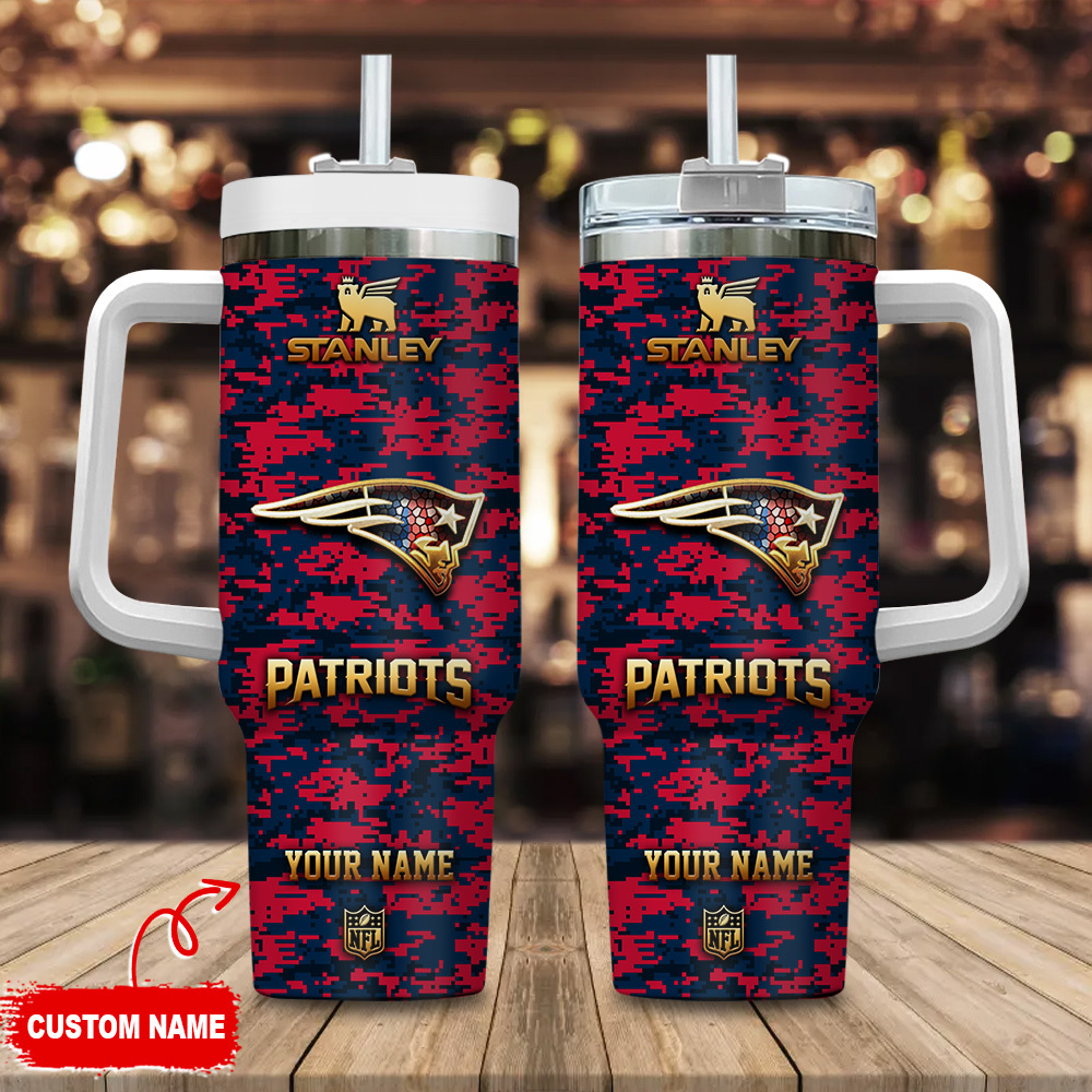 New England Patriots NFL Camouflage Golden Logo Custom Stanley Quencher 40oz Stainless Steel Tumbler With Handle