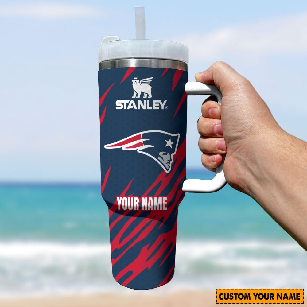 New England Patriots NFL Custom Stanley Quencher 40oz Stainless Steel Tumbler With Handle