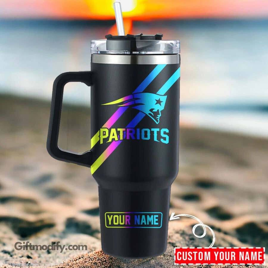 New England Patriots NFL Hologram Logo Custom Stanley Quencher 40oz Stainless Steel Tumbler With Handle