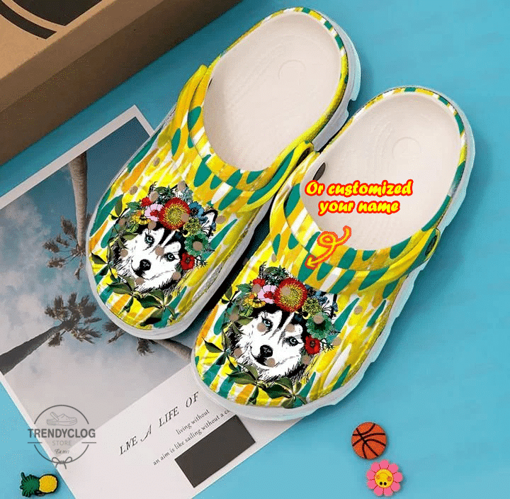 Merchidea Dog Husky Mom Clog Shoes