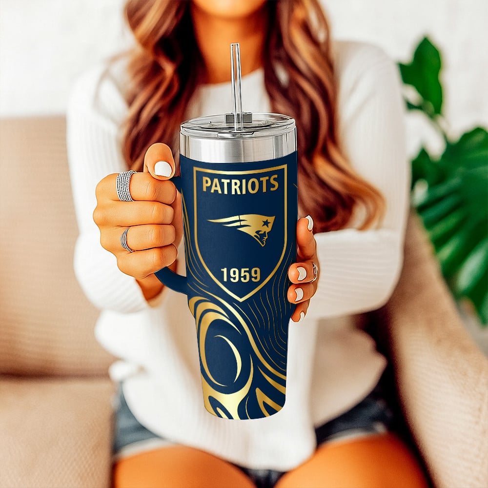 New England Patriots NFL Custom Stanley Quencher 40oz Stainless Steel Tumbler With Handle